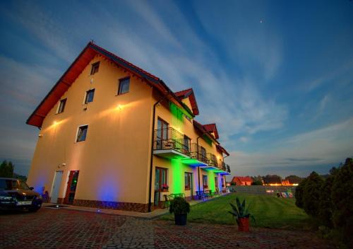 Jaroslawiec Casa | Pokoje Gościnne Orka