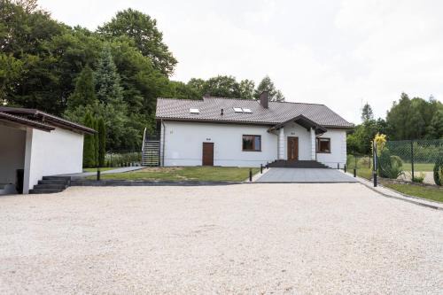 Jaroszow Apartamento | POKOJE JURAJSKI ZAKAMAREK