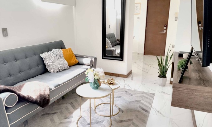 Los Morales Condominio | Polanco Close to Shopping Malls 1BR 1BT