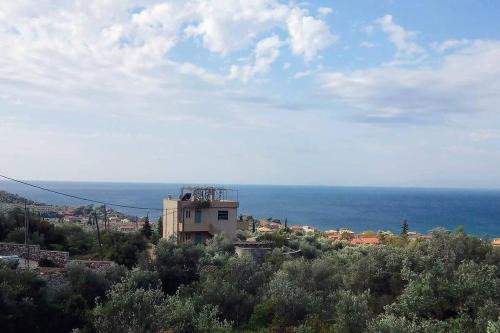 Lefktron Villa | Poliana Tower