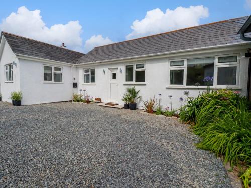 Harlyn Casa | Polwen