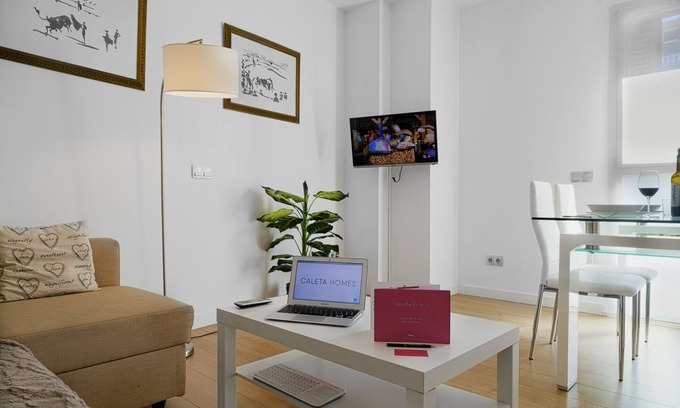 La Malagueta Apartamento | Pompidou Superior 4B