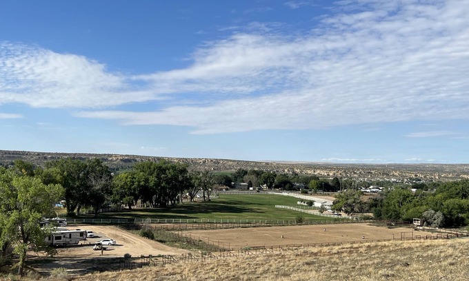 Farmington Casa | Poncho, minutes away from San Juan Quality Waters & Pinon Hills Golf course