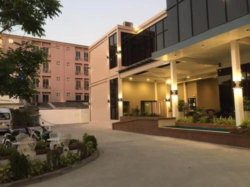 Lat Krabang Complejo | Pongsakorn Boutique Resort