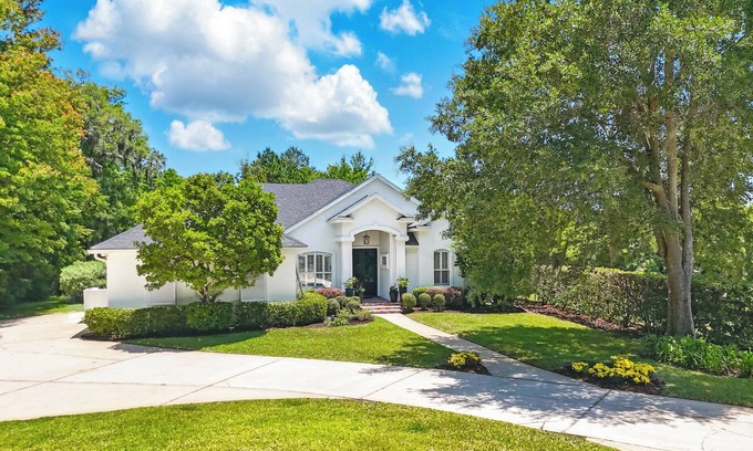 Palm Valley Casa | Ponte Vedra Paradise-Spacious 5-bed Pool, Hot Tub, Pickleball, Beach & Golf