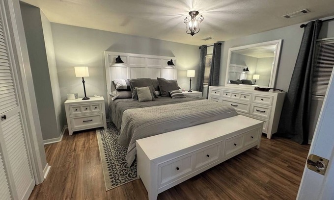 Beech Island Casa | Pool, $0 cleaning fee, covered parking, new bed
