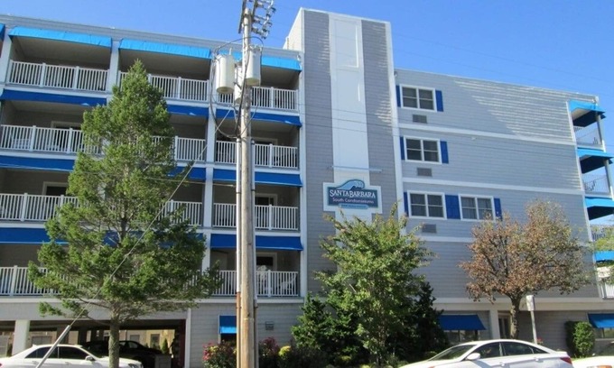 North End Condominio | PISCINA / 1 BLOQUE DE PLAYA / Internet, Aire central, Ascensor, Cocina bien equipada