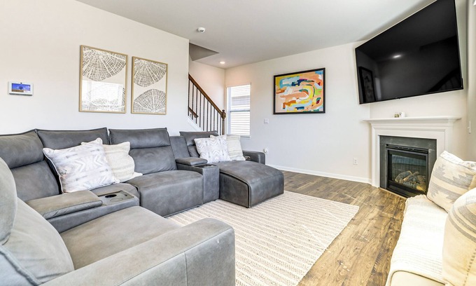 Fountain Inn Casa | Pool Access, 2 Mi to Main St: Fountain Inn Home!