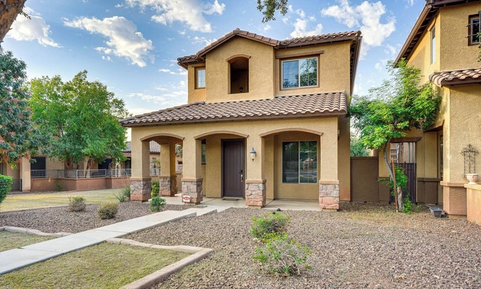 Litchfield Park Casa | Pool Access & Private Patio: Litchfield Park Home!
