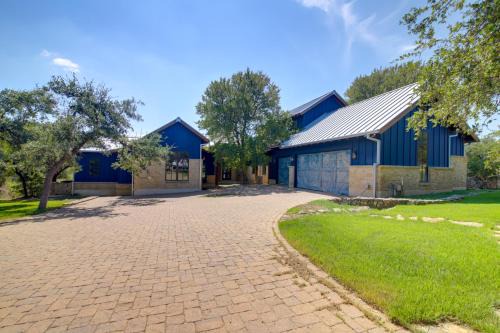 Austin Casa | Pool and Covered Patios Sprawling Austin Estate!
