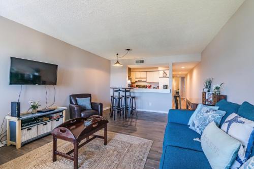 Oceanmarsh Subdivision Casa | Pool and Ocean Views - First Floor Villa on Harbor Island