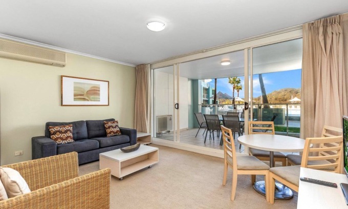 Ettalong Beach Casa | POOL DELIGHT - ETTALONG BEACH RESORT