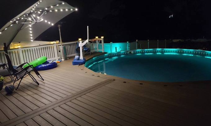 Hagerstown Casa | Pool, Hot Tub, and Fun for all!