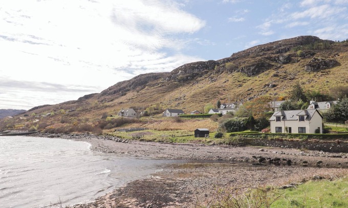 Inverasdale Cabaña | Casa de la piscina, POOLEWE