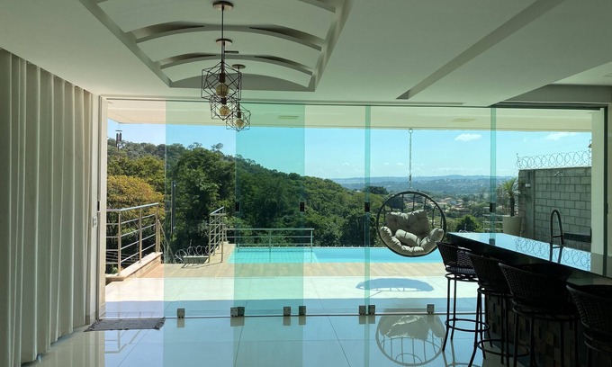 Aruana Park Casa | Pool house well located 5 min from Flamboyant