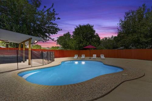 West San Antonio Casa | Pool Oasis by Seaworld 5 Bedrooms Game room