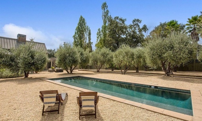 St. Helena Casa | Piscina, petanca, olivar, caminar a la ciudad