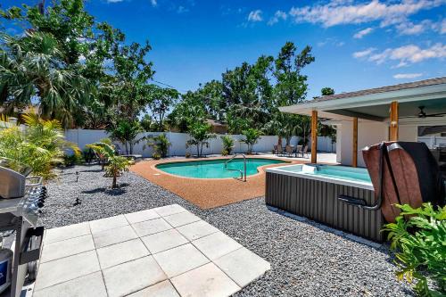 Bradenton Casa | Pool & Play Oasis! All the Amenities & Near AMI!