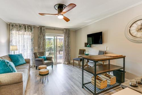 Folly Field Apartamento | Pool, Tennis and Gym Resort Condo in Hilton Head!