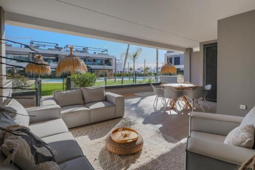 Torre-Pacheco Apartamento | Pool view apartment on Santa Rosalia Resort