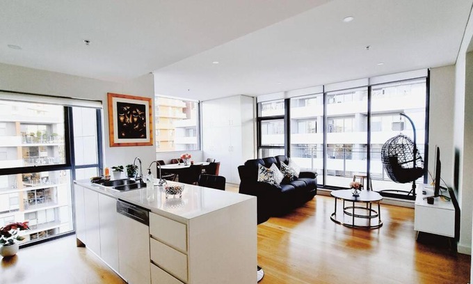 Macquarie Park Apartamento | Pool View of Marquarie Park Paradise