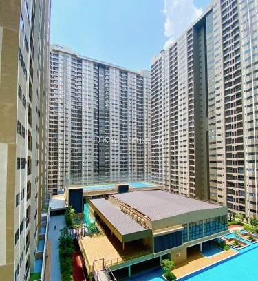 Nilai Apartamento | Pool View Suites with Rooftop Pool at Youth City Nilai by D'KAY HOMES, near USIM KLIA