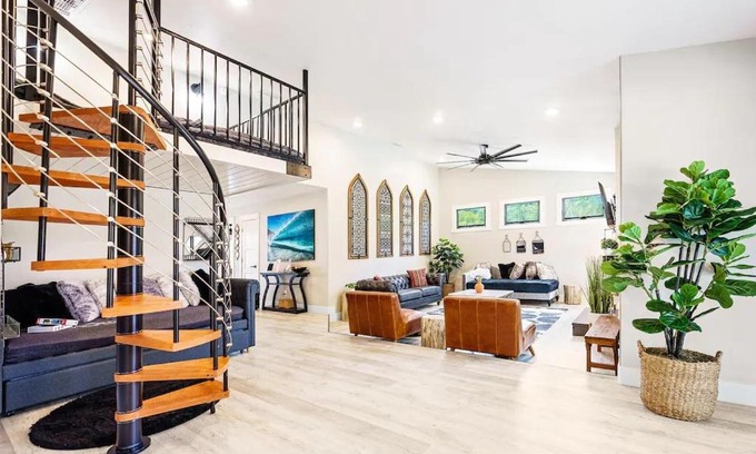 Spinnaker Hill Casa | Poppy Cottage Open Floor Plan Modern Luxury