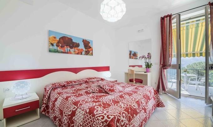 San Lazzaro Cabina | Amapola con baño en suite - visitas a la ciudad y senderismo en la costa de Amalfi
