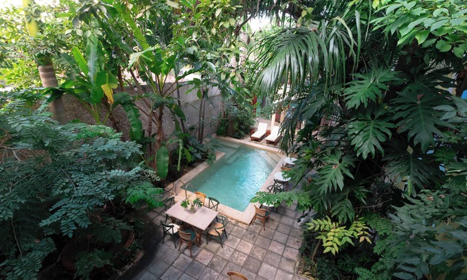 Chichen Itza - Valladolid Hotel | Poquito a Poquito