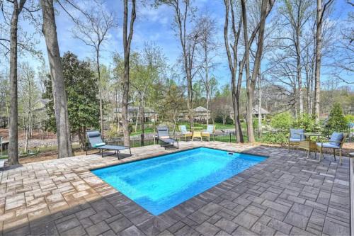 Mount Mourne Casa | Porch Paradise by AvantStay New Pool Firepit