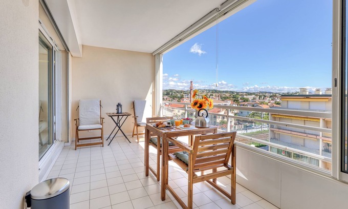 Golfe Juan Apartamento | Port Azur Sea View, Golfe-Juan, France