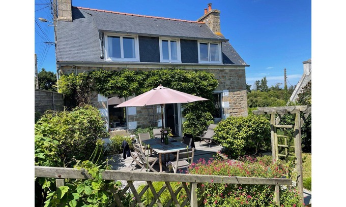 Penvenan Casa | Port-Blanc: Very pretty Breton house 5 minutes walk from the beach