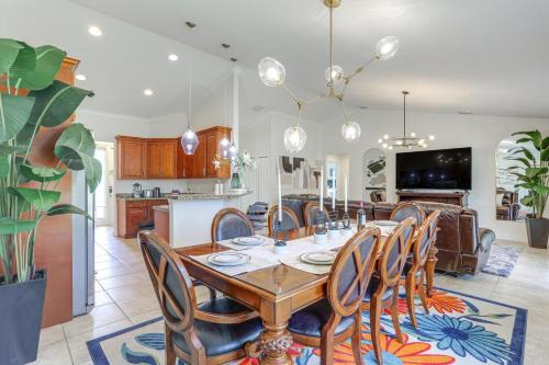 Port Saint Lucie Casa | Port St Lucie Home with Above-Ground Pool and Grill