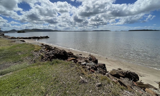 Swan Bay Casa | Tranquil Waterfront Cottage