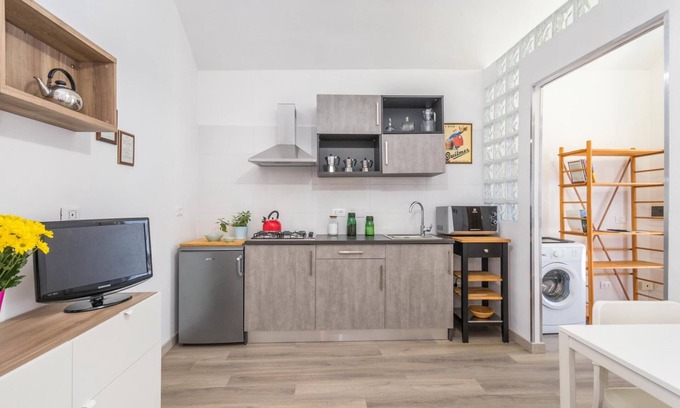 Turin Apartamento | Porta Palazzo Apartment by Wonderful Italy