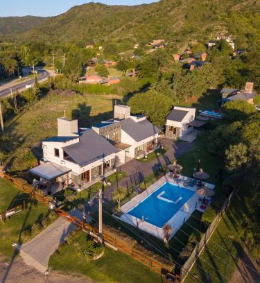 Villa General Belgrano Cabina | Portal de la Virgen