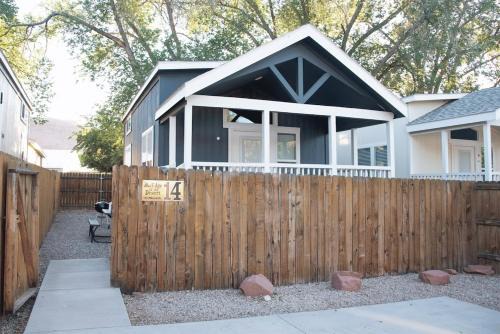 Moab Casa | Portal Overlook Cabin #14