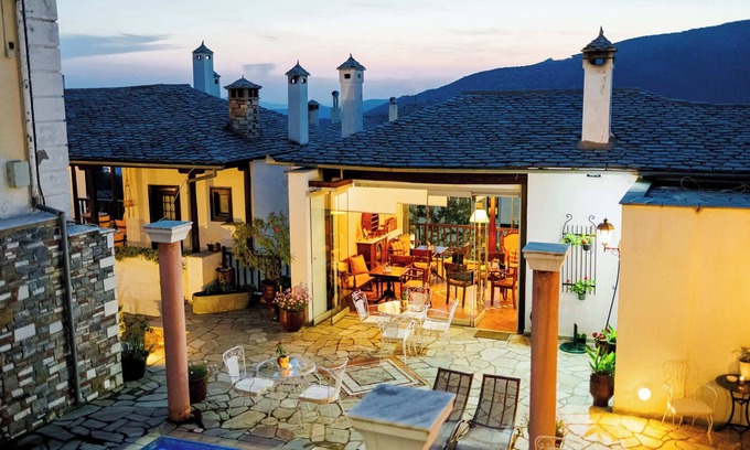 Portaria Cama Y Desayuno | Portaria Pool Getaway - Palladio Jacuzzi Delight