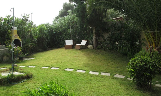 Torre dei Corsari Apartamento | Portion of villa with garden 400 from the sea