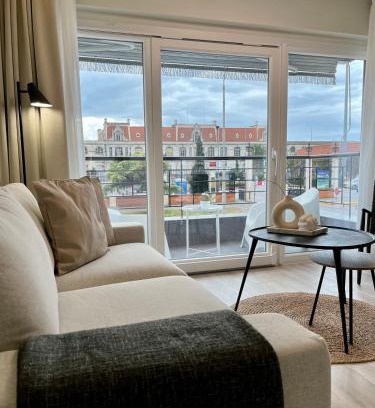 Ladadika Apartamento | Portrait - Deluxe Living