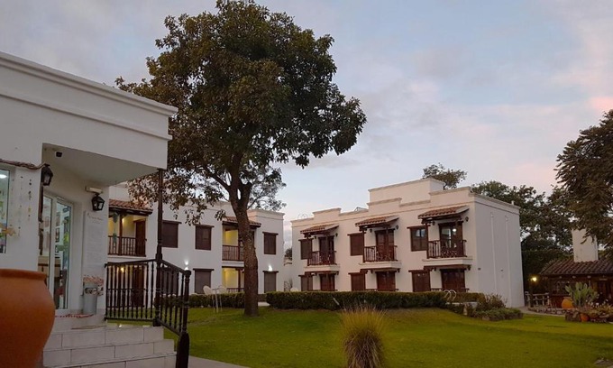 Villa San Lorenzo Hotel | Posada de los Poetas Hotel Boutique
