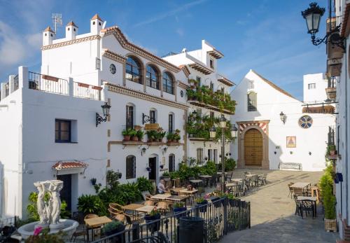 Canillas de Albaida Hotel | Posada La Plaza