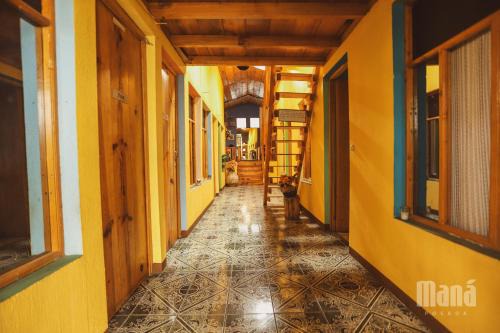San Juan La Laguna Hotel | Posada Maná