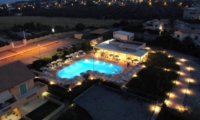 Le Castella Apartamento | Poseidon Beach Resort