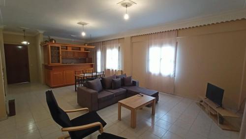 Ireon Apartamento | Poseidon seaside home 2 in Ireo