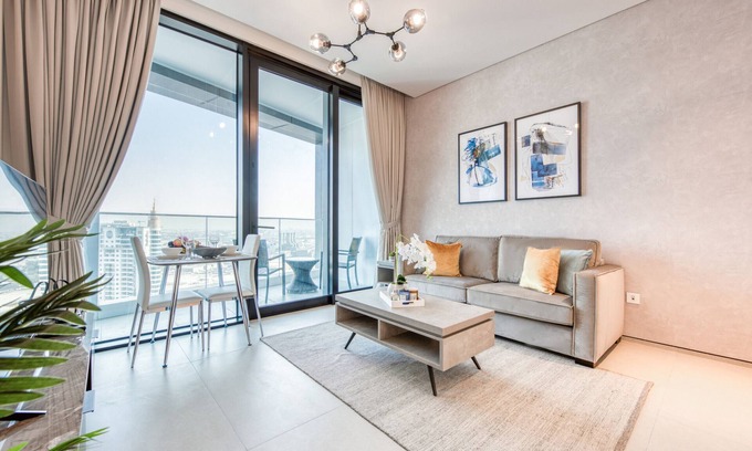Jumeirah Apartamento | Posh 1BR at The Address Residences in JBR by Deluxe Holiday Homes