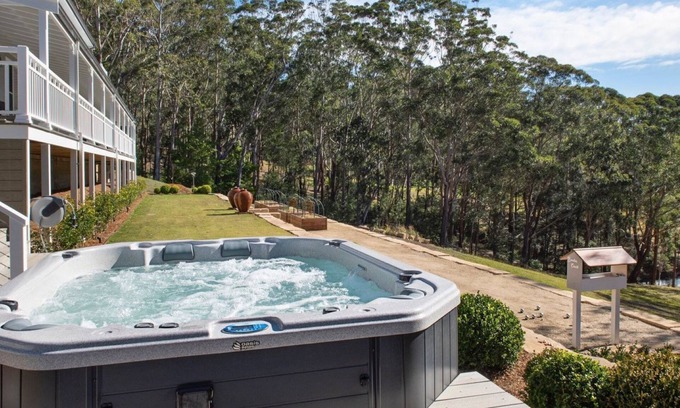 Berry Casa | Possum Gully Lodge - Stay 2 Nights, Get the 3rd Night Free