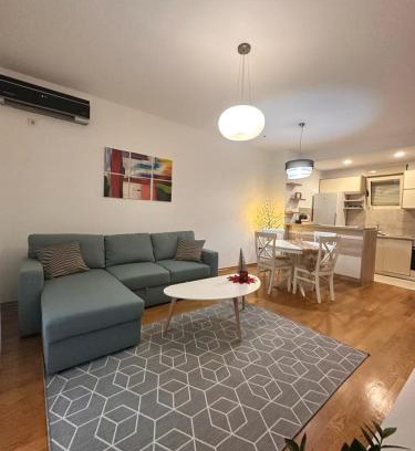 Skaljari Apartamento | Posto Capitano apartment Sasa