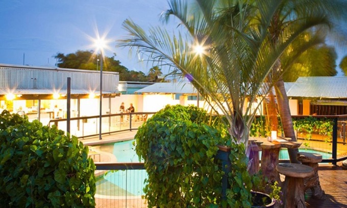 Exmouth Hotel | Potshot Hotel Resort
