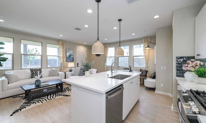 San Juan Capistrano Casa | Potter Way Starlight #42027